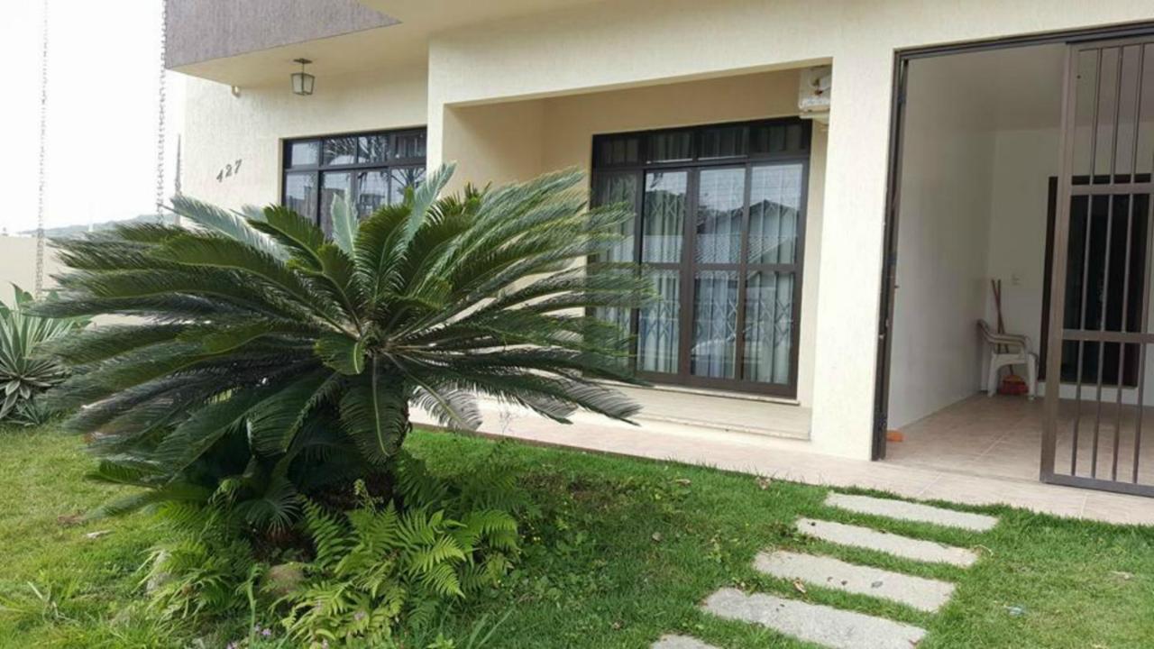 Bombinhas Brasil Residence II Guest House No Centro エクステリア 写真