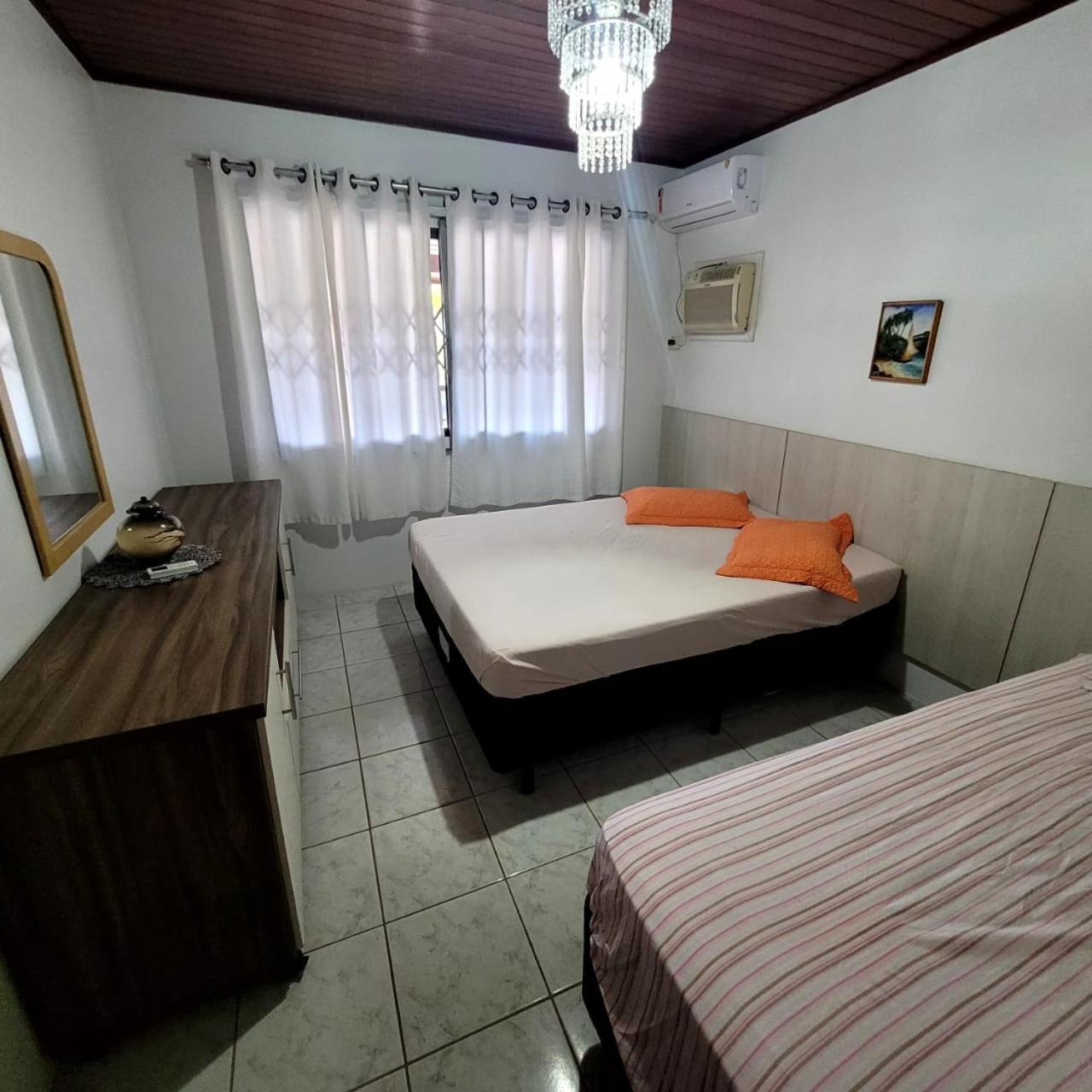 Bombinhas Brasil Residence II Guest House No Centro エクステリア 写真