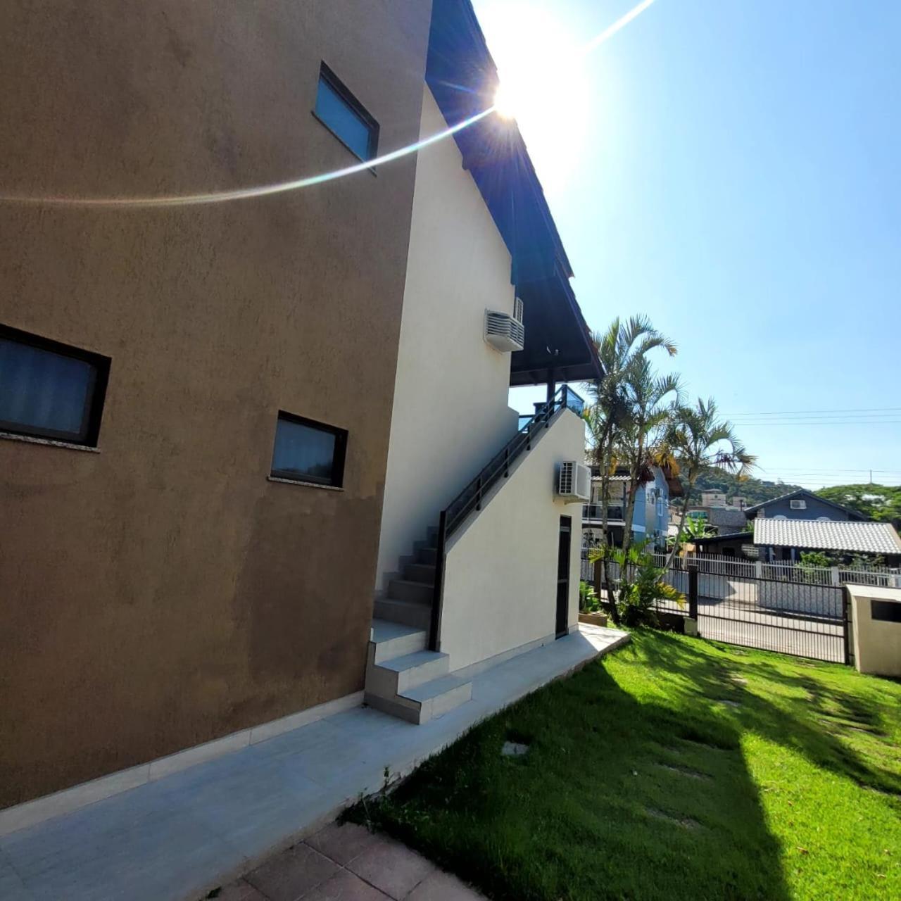 Bombinhas Brasil Residence II Guest House No Centro エクステリア 写真