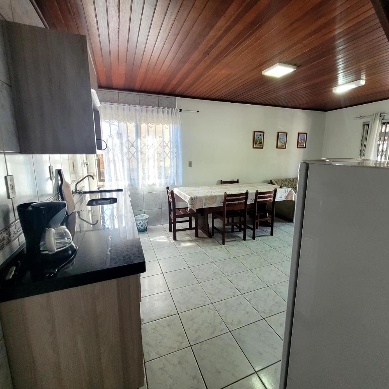Bombinhas Brasil Residence II Guest House No Centro エクステリア 写真