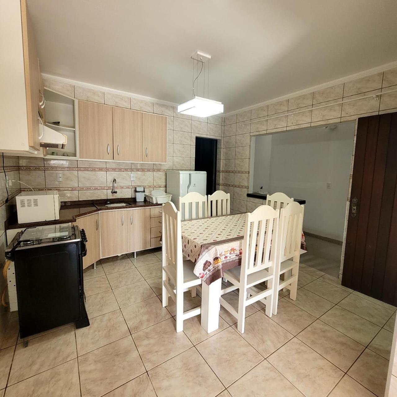 Bombinhas Brasil Residence II Guest House No Centro エクステリア 写真