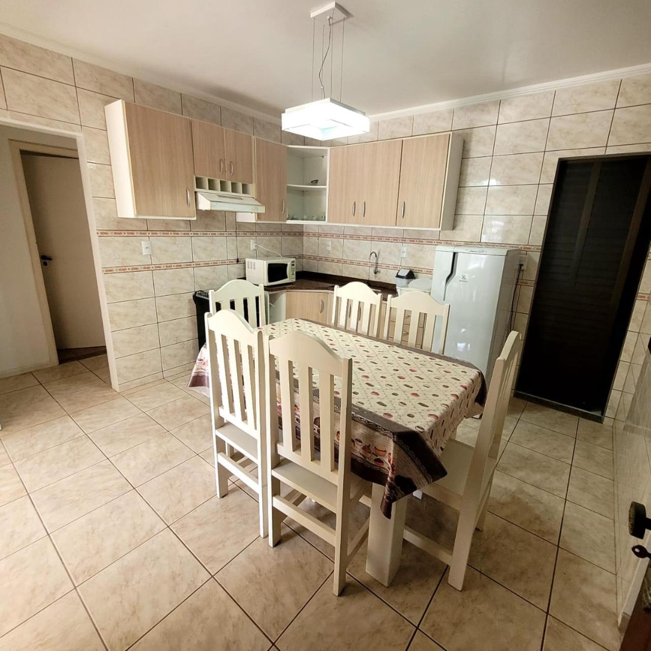 Bombinhas Brasil Residence II Guest House No Centro エクステリア 写真